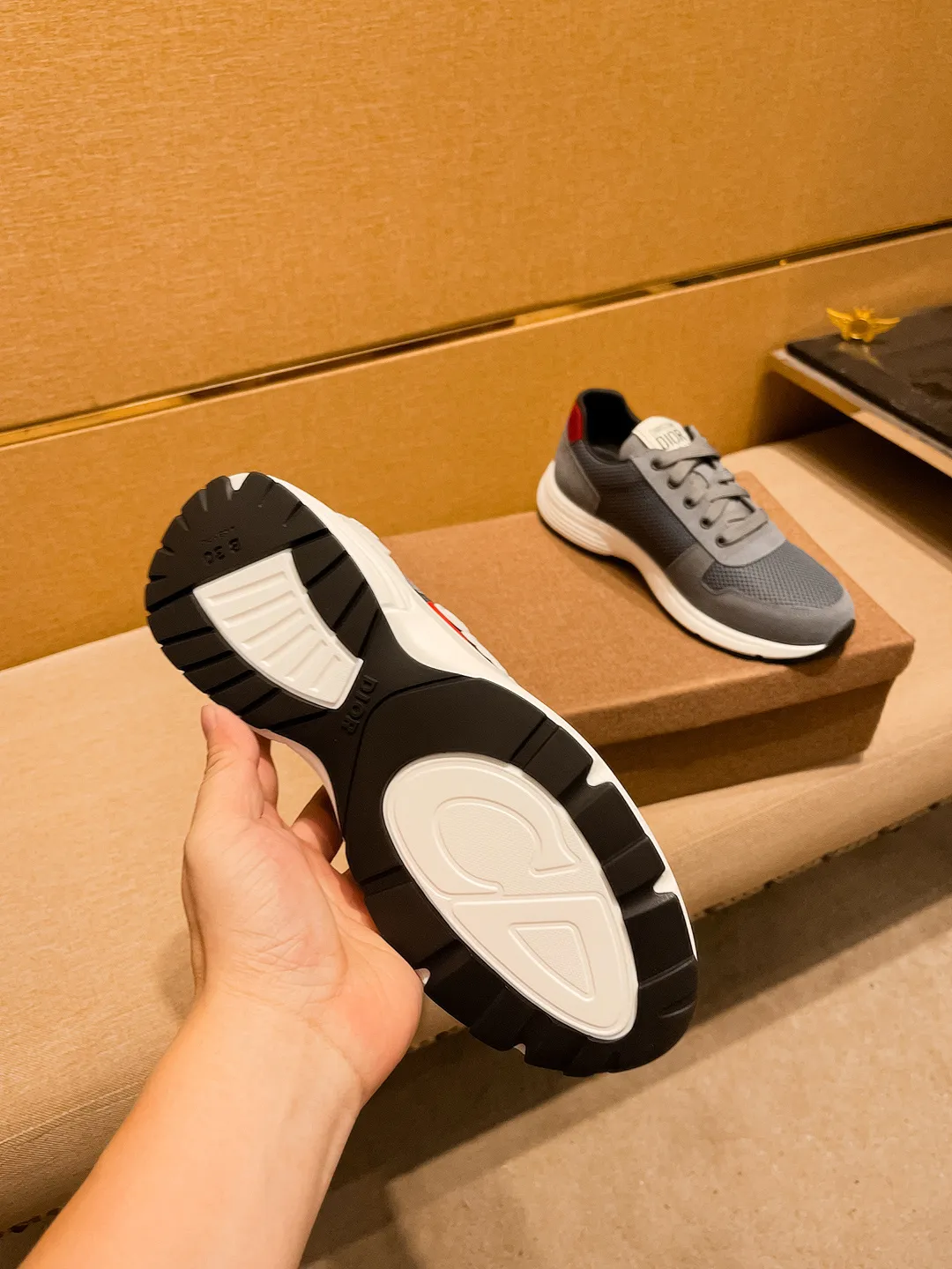 🚘🚘Factory batch 438💰👍[Dior]🔥🔝High-end brand of men's shoes official website 1:1 latest masterpiece: the upper is made of Italian official website original special technical cloth fabric 🔥original comfortable and breathable lining➕original designated non-slip outsole🔥making walking more convenient and comfortable! An exclusive new model, a stunning work, a beautiful 1:1 replica [color] compared to the official quality! Create a fashionable personality to set off your uniqueness! A must-have for trendy men! 🔥, sizes: 38-44. color:.     Multiple colors available🔥